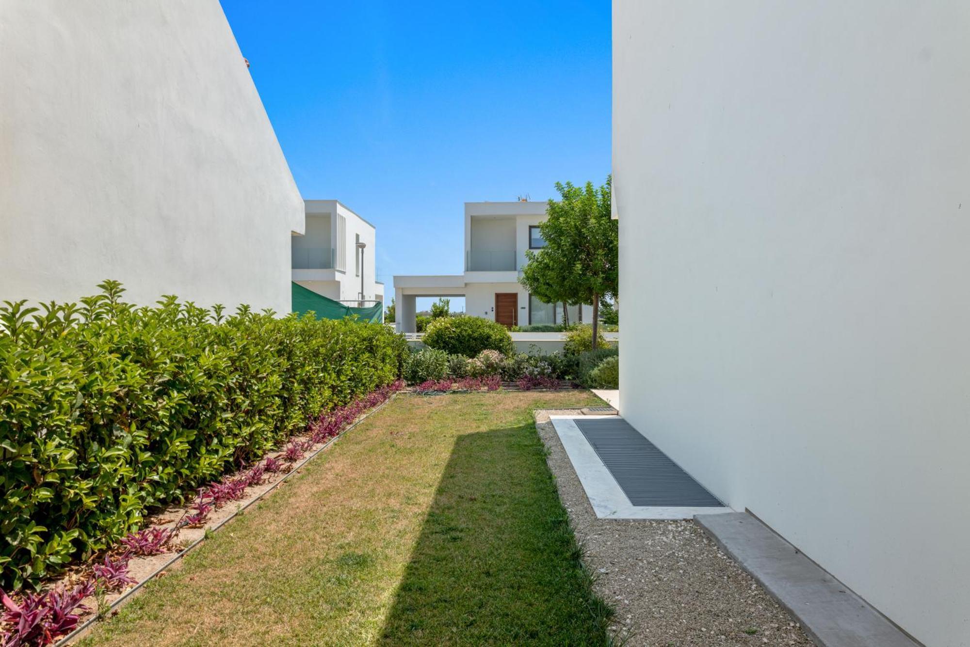Serenity Waves Villa 17 Larnaca Eksteriør billede